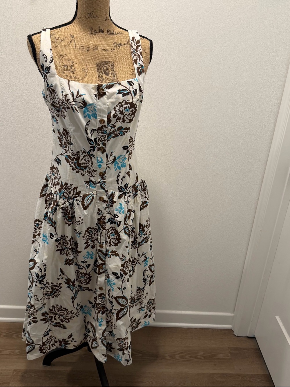 Anthropologie 100% Cotton Floral Buttondown Midi M